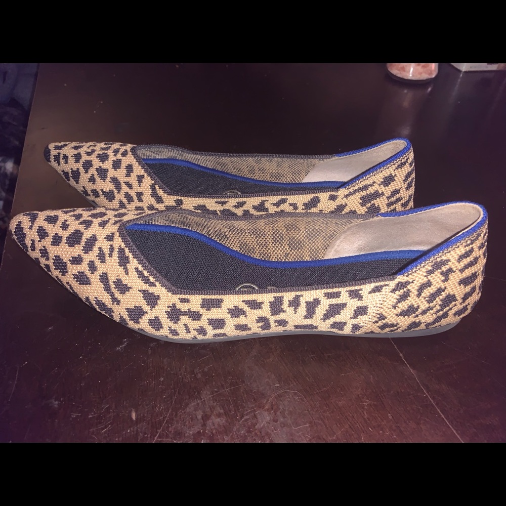 Size 8 leopard Rothys